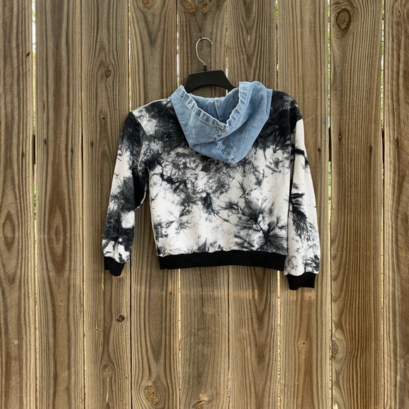 Tie dye hoodie. - Picture 5 of 5